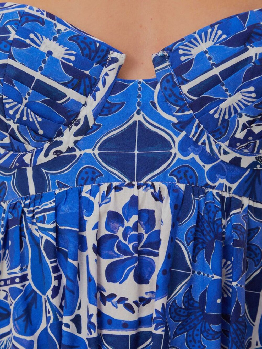 Farm Rio Blue Tile Dream Sleeveless Maxi Dress - Picture 3 of 16